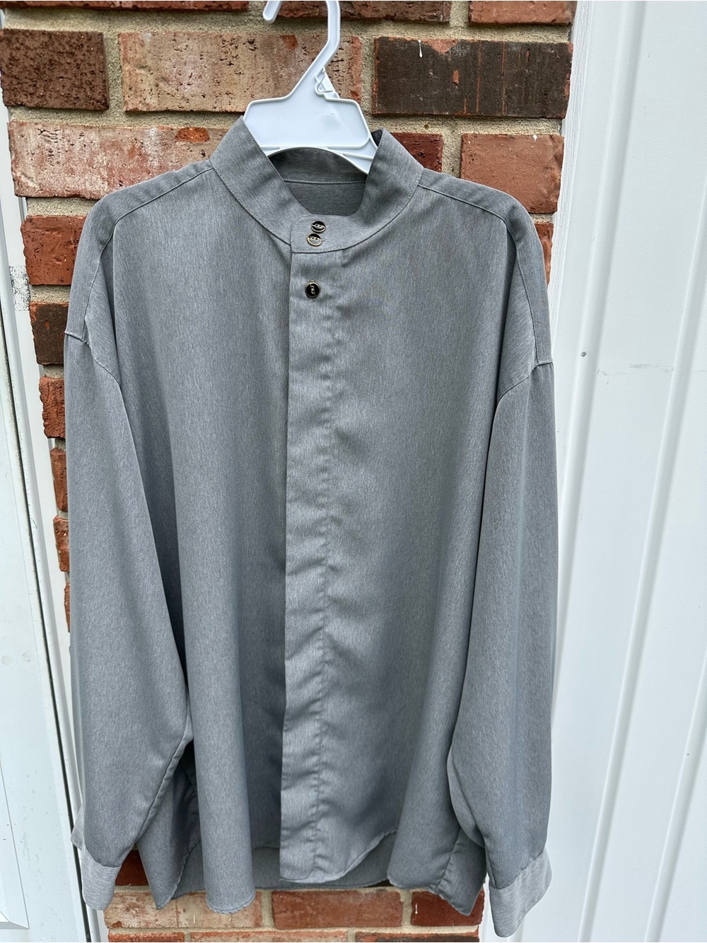 City Streets Mens M Gray Dress Shirt Long Sleeve Band Collar Hidden Placket Soft
